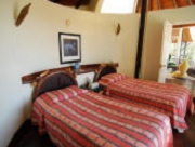 zmpatasafariclub-suite_room_1.jpg